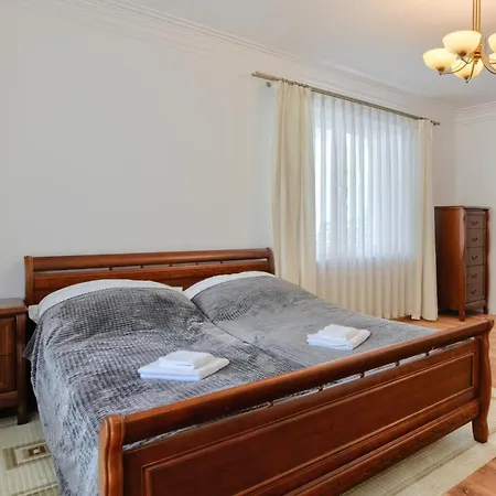 Biale Tarasy בית הארחה